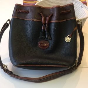 Dooney & Bourke